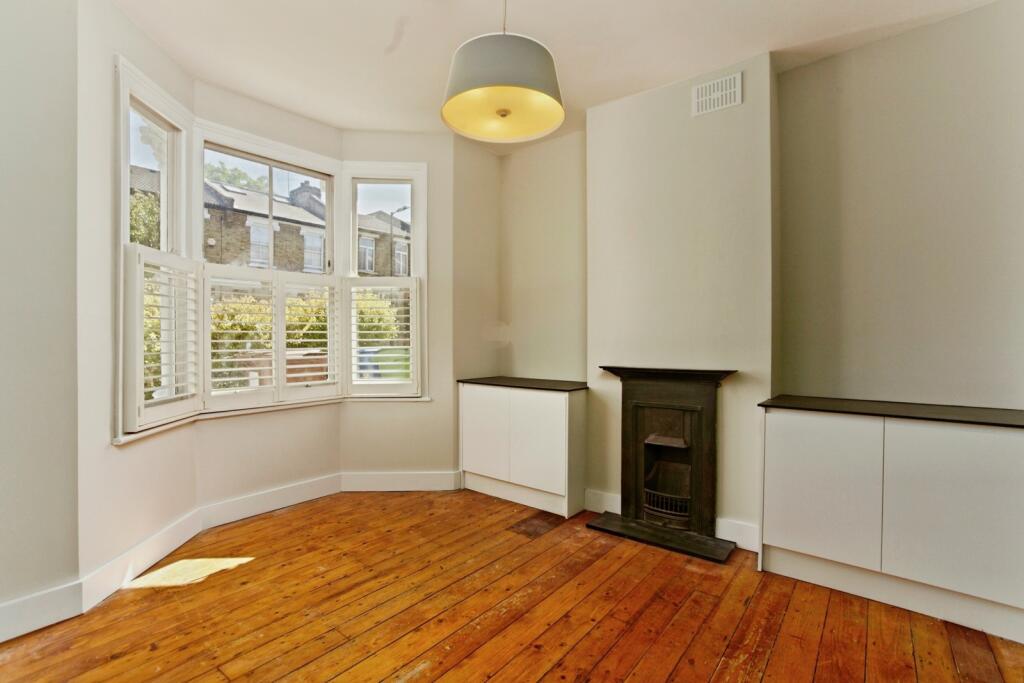 4 bed Detached for rent in London. From Portico - Dulwich 4 bed Detached for rent in London. From Portico - Dulwich