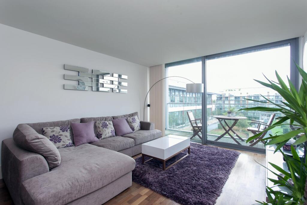 1 bed 1st Floor Flat for rent in Stoke Newington. From Portico - Highbury
