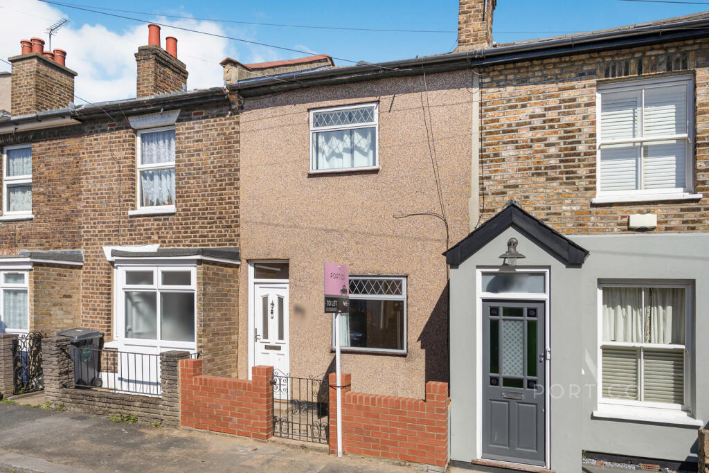 2 bed 1st Floor Flat for rent in Walthamstow. From Portico - Walthamstow