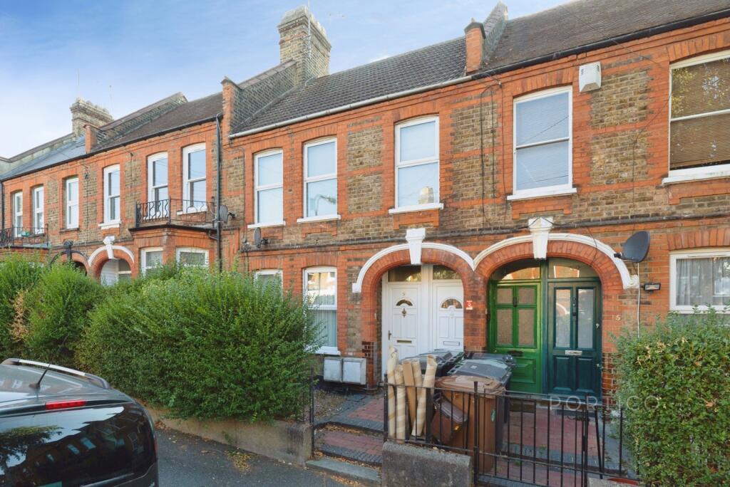 2 bed 1st Floor Flat for rent in London. From Portico - Walthamstow