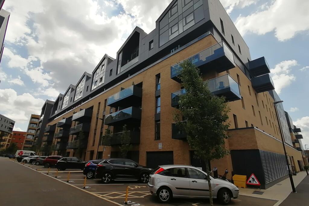 1 bed 1st Floor Flat for rent in London. From Portico - Walthamstow