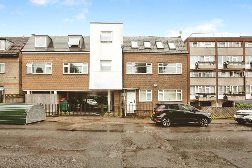 1 bed 1st Floor Flat for rent in London. From Portico - Walthamstow 1 bed 1st Floor Flat for rent in London. From Portico - Walthamstow