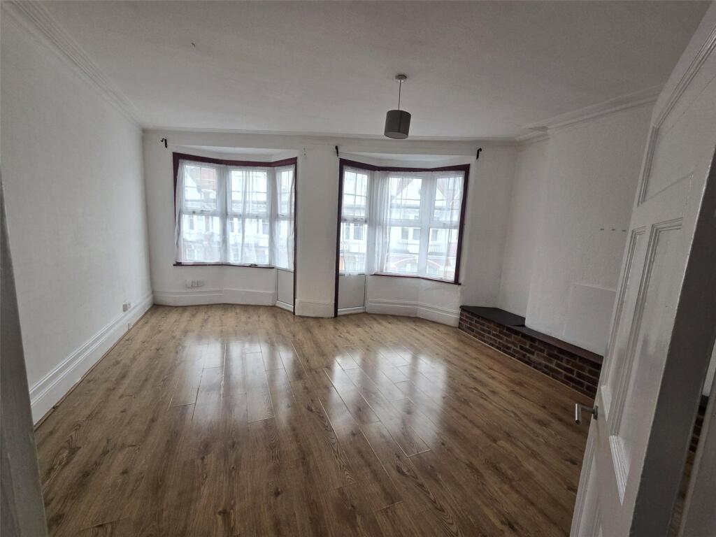 2 bed 1st Floor Flat for rent in Woodford. From Portico - Woodford 2 bed 1st Floor Flat for rent in Woodford. From Portico - Woodford