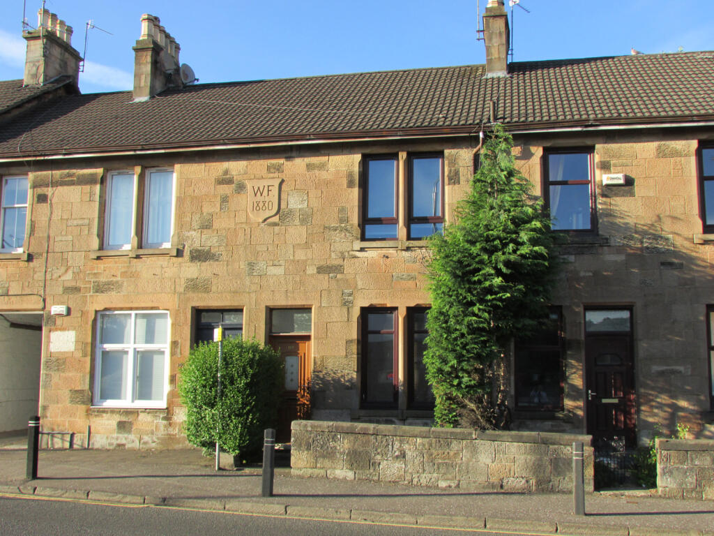 1 bed 1st Floor Flat for rent in Waterfoot. From Premier Properties - Uddingston