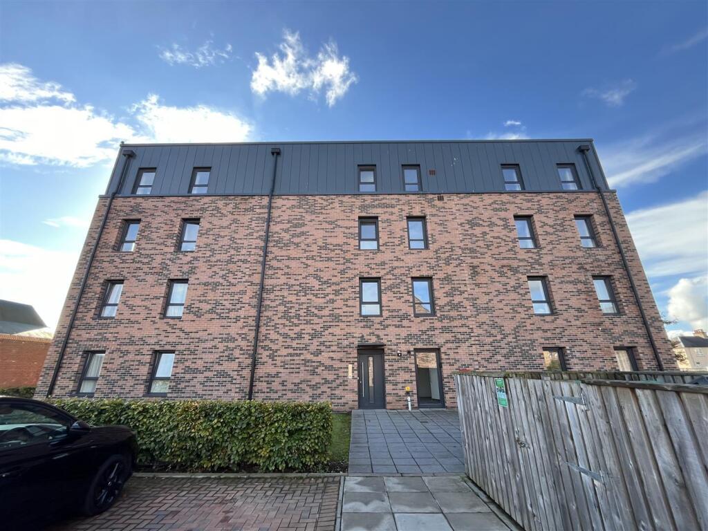2 bed Apartment for rent in Perth. From Premier Properties Perth - Perth