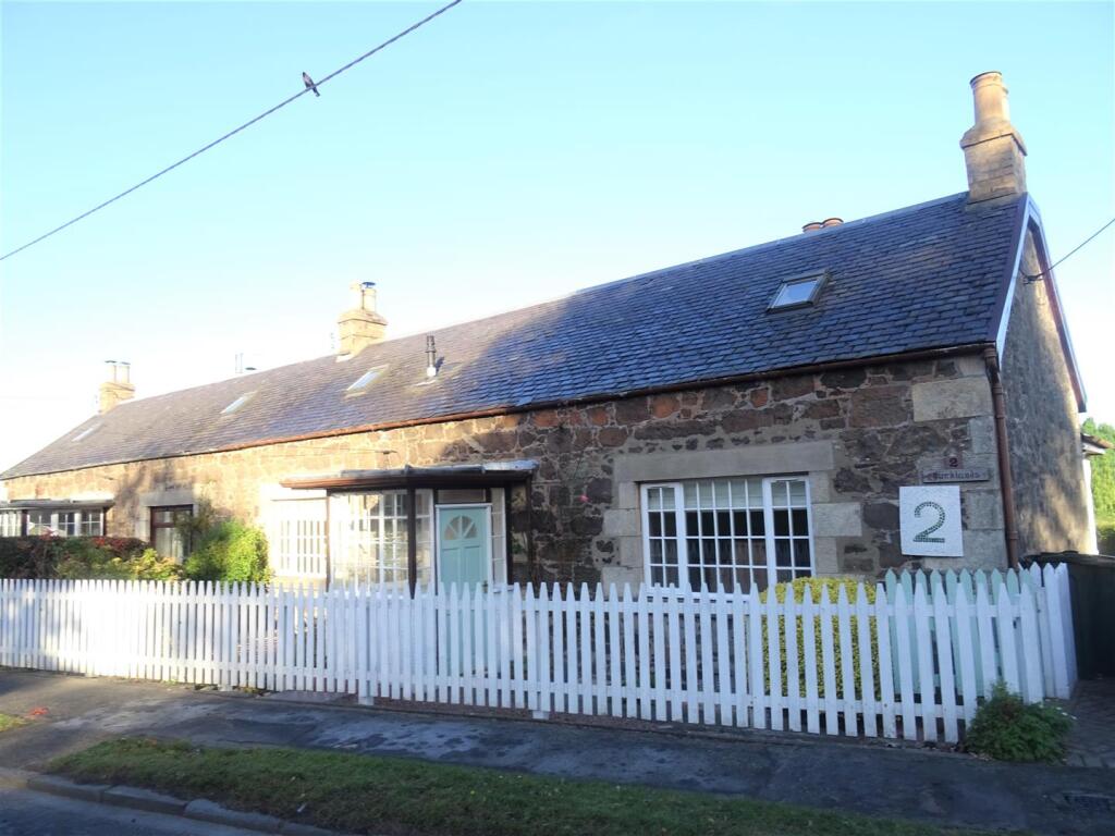 3 bed Cottage for rent in Abernethy. From Premier Properties Perth - Perth