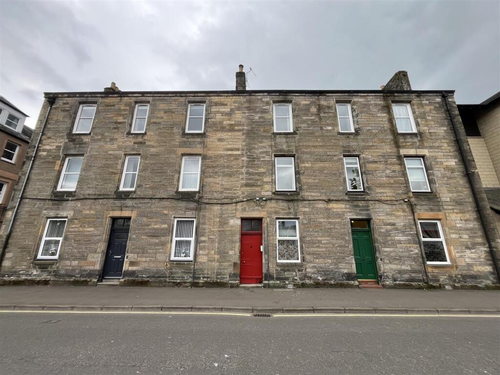 2 bed 1st Floor Flat for rent in Perth. From Premier Properties Perth - Perth