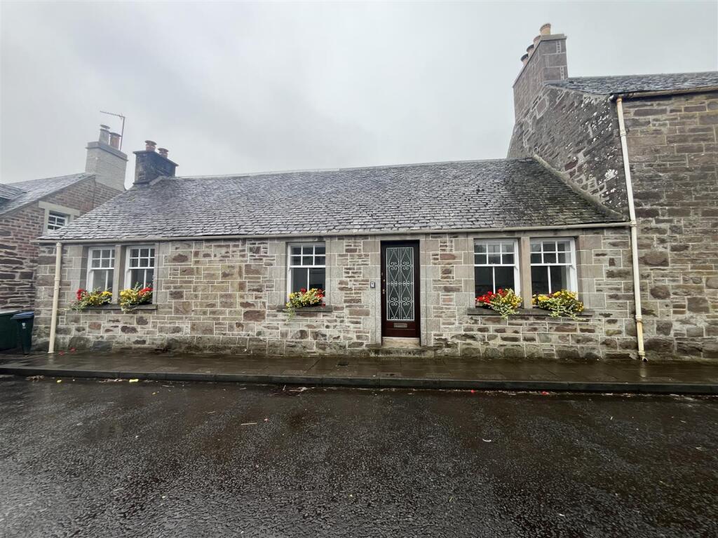 2 bed Bungalow for rent in Muthill. From Premier Properties Perth - Perth 2 bed Bungalow for rent in Muthill. From Premier Properties Perth - Perth