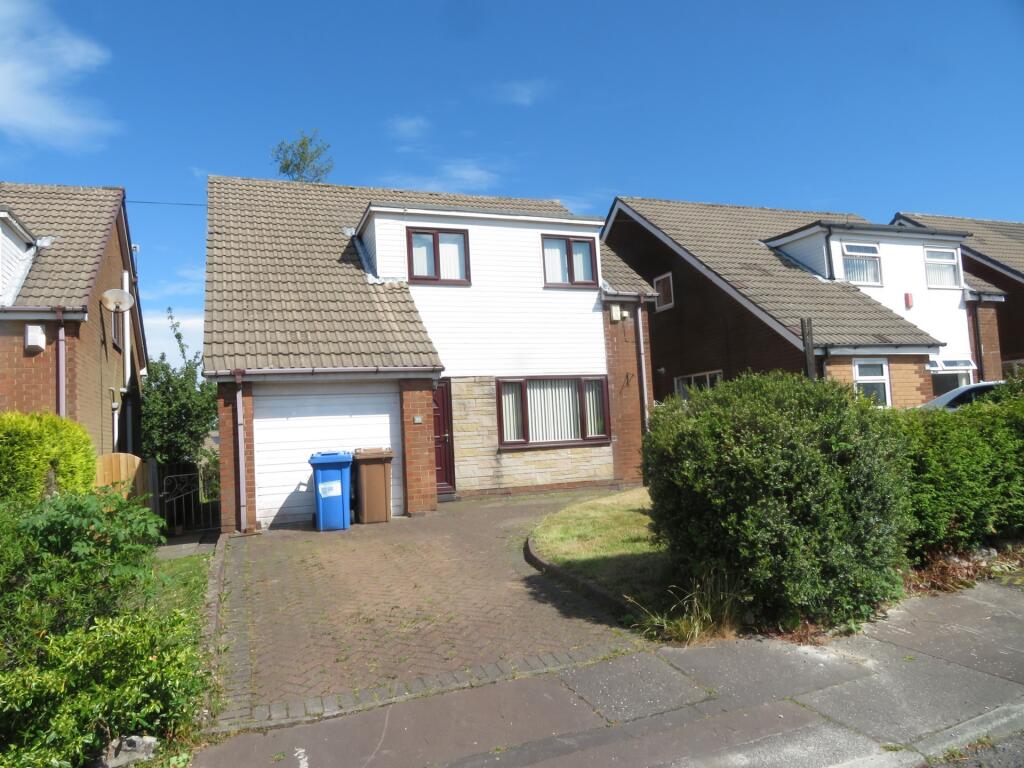 4 bed Detached for rent in Wardle. From Prestige Sales and Lettings Limited - Rochdale