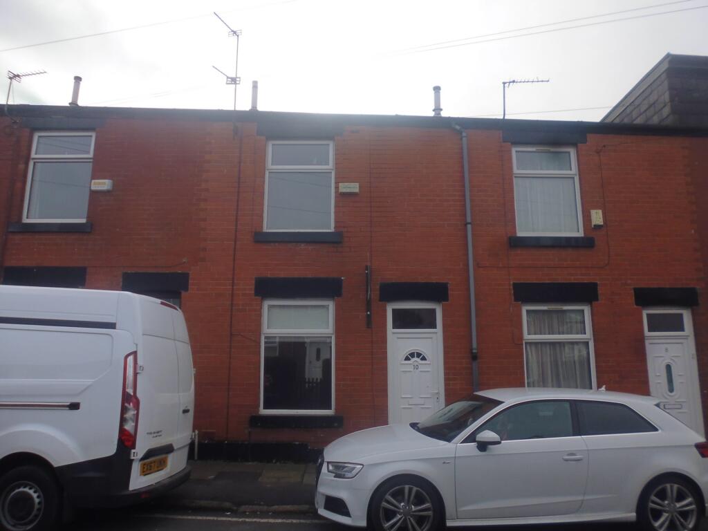 2 bed Mid Terraced House for rent in Rochdale. From Prestige Sales and Lettings Limited - Rochdale 2 bed Mid Terraced House for rent in Rochdale. From Prestige Sales and Lettings Limited - Rochdale