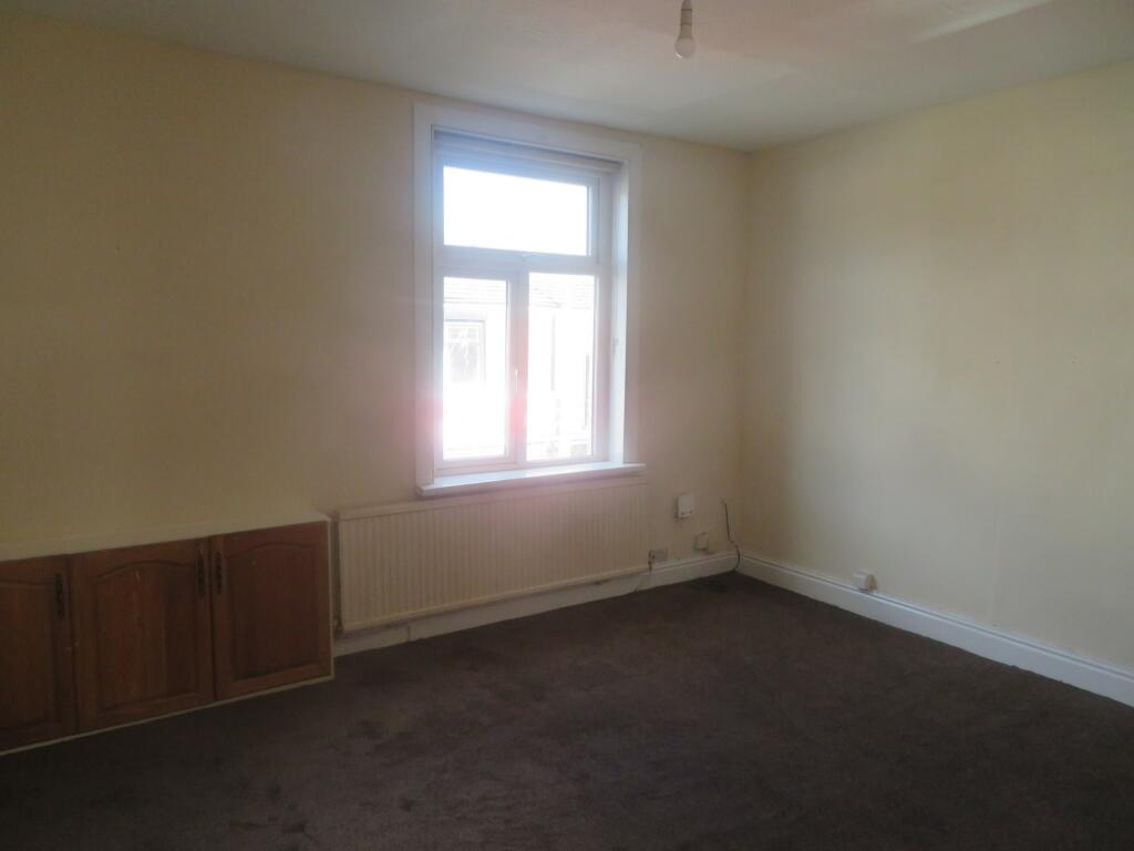 2 bed 1st Floor Flat for rent in Trub. From Prestige Sales and Lettings Limited - Rochdale