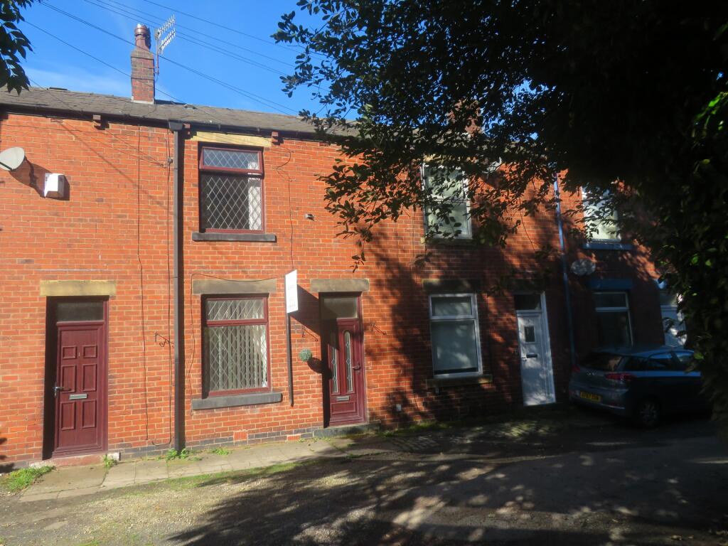 2 bed Mid Terraced House for rent in Littleborough. From Prestige Sales and Lettings Limited - Rochdale 2 bed Mid Terraced House for rent in Littleborough. From Prestige Sales and Lettings Limited - Rochdale