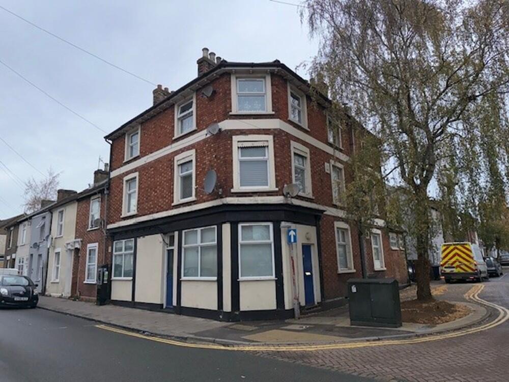 3 bed Apartment for rent in Bedford. From Price Wallace - Bedford