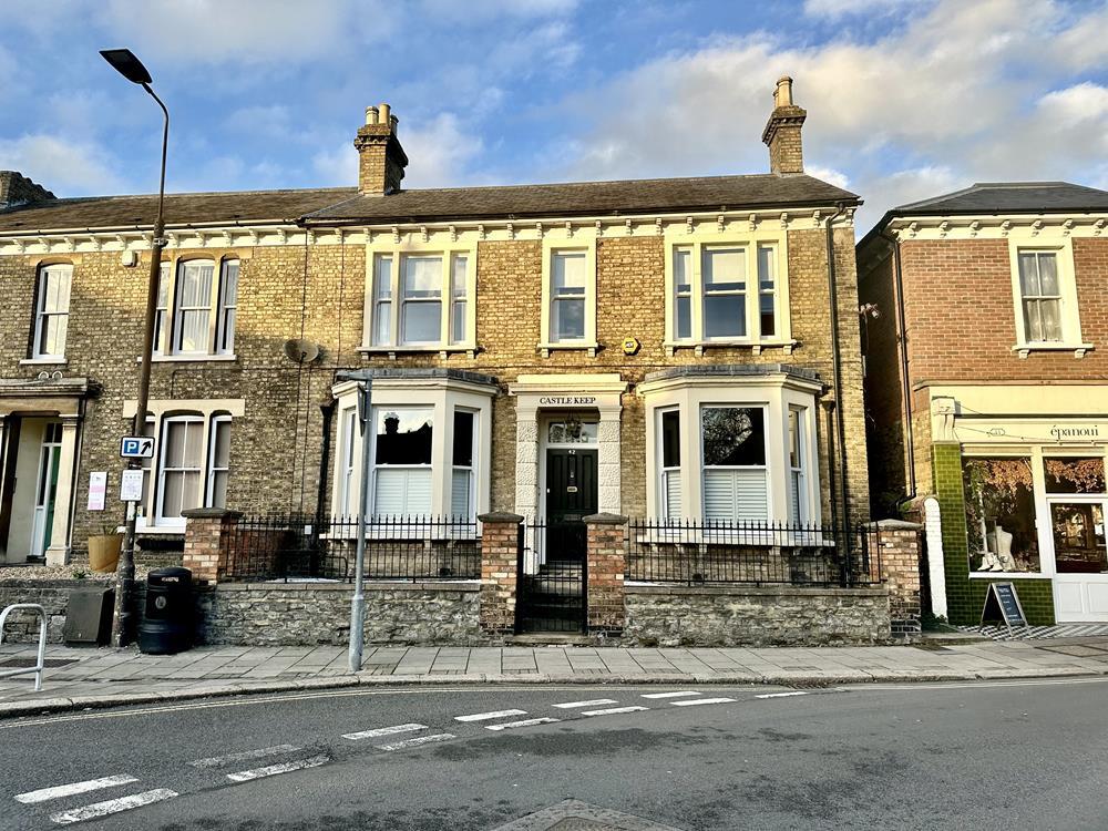 4 bed Not Specified for rent in Bedford. From Price Wallace - Bedford