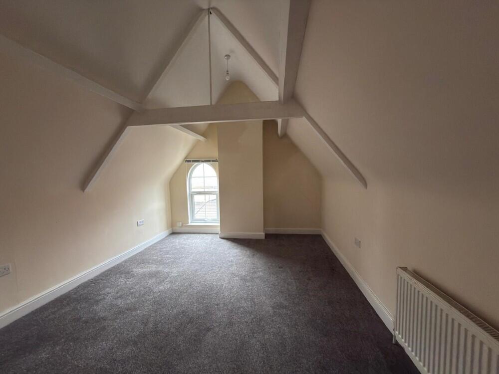 3 bed Apartment for rent in Bedford. From Price Wallace - Bedford