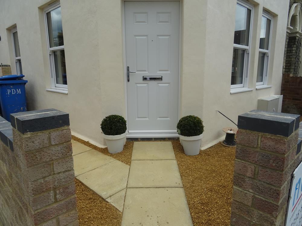 1 bed House (unspecified) for rent in Bedford. From Price Wallace - Bedford