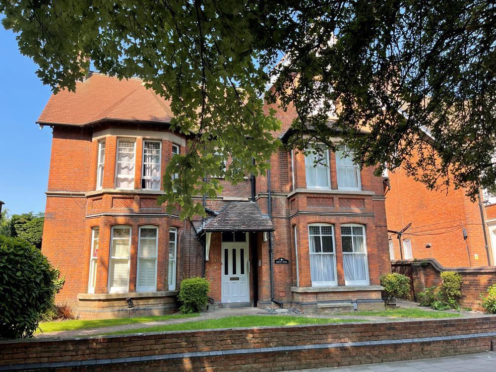 2 bed Apartment for rent in Bedford. From Price Wallace - Bedford