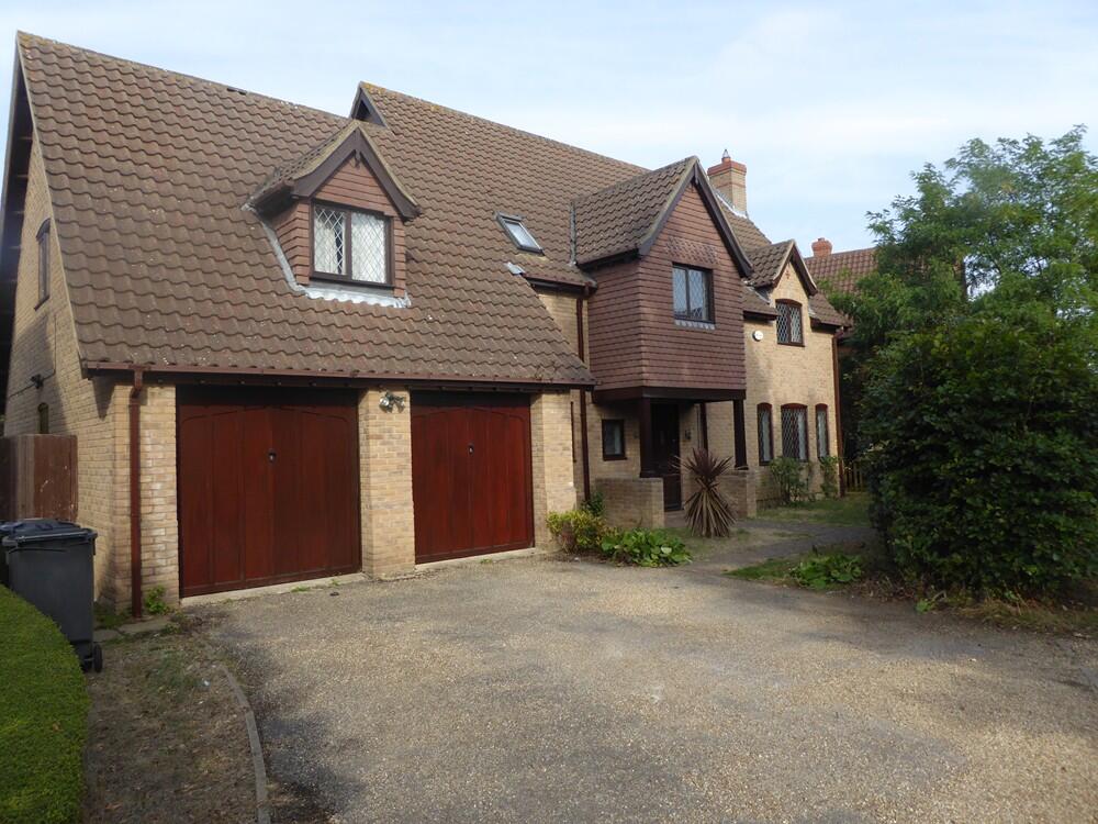 6 bed Detached for rent in Great Denham. From Price Wallace - Bedford 6 bed Detached for rent in Great Denham. From Price Wallace - Bedford