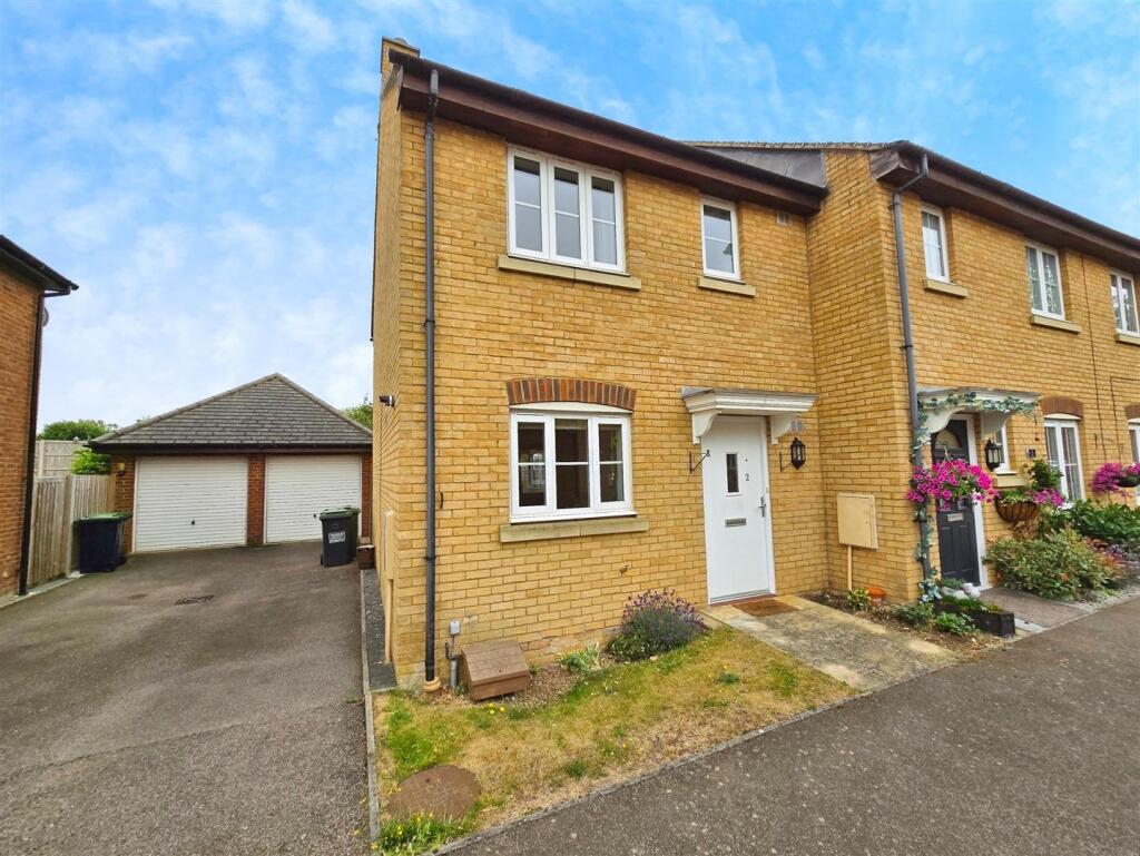 3 bed Semi Detached for rent in Shefford. From Prime Choice Ltd - Rushden