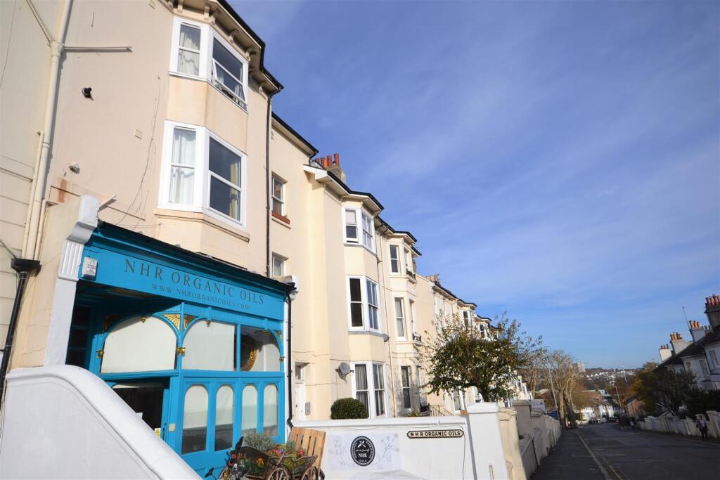 0 bed 1st Floor Flat for rent in Brighton and Hove. From Priors - Hove 0 bed 1st Floor Flat for rent in Brighton and Hove. From Priors - Hove