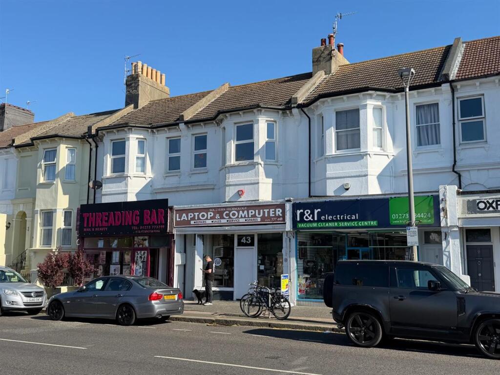 1 bed 1st Floor Flat for rent in Brighton and Hove. From Priors - Hove