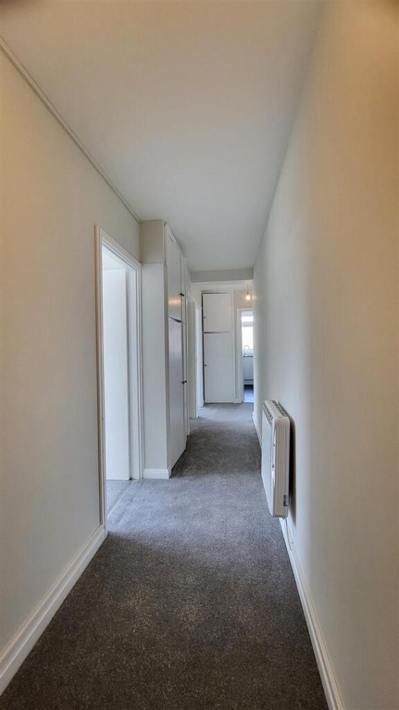 2 bed 1st Floor Flat for rent in Brighton and Hove. From Priors - Hove