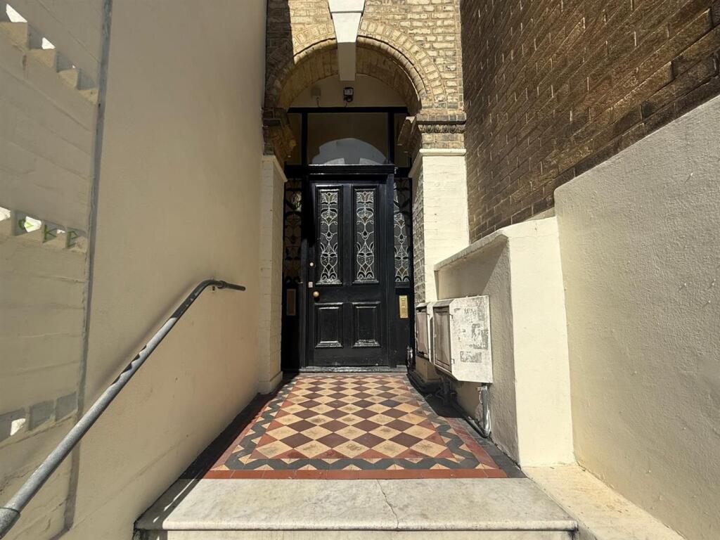 0 bed Detached for rent in Brighton and Hove. From Priors - Hove