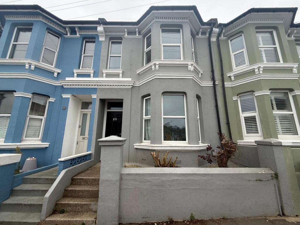 2 bed Mid Terraced House for rent in Ovingdean. From Priors - Hove