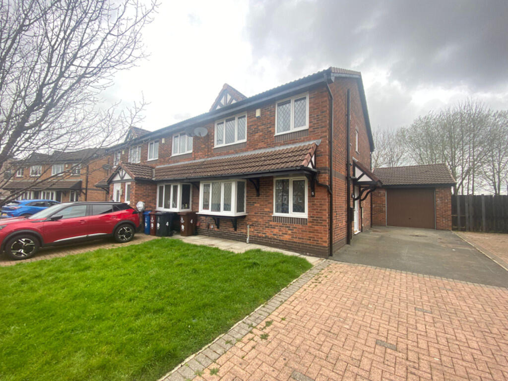 3 bed Semi Detached for rent in Blackburn. From Proctors Estate Agency - Darwen