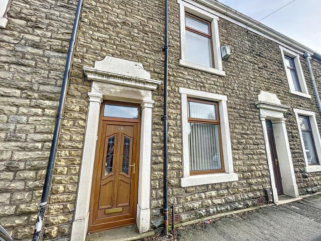2 bed Mid Terraced House for rent in Eccleshill. From Proctors Estate Agency - Darwen