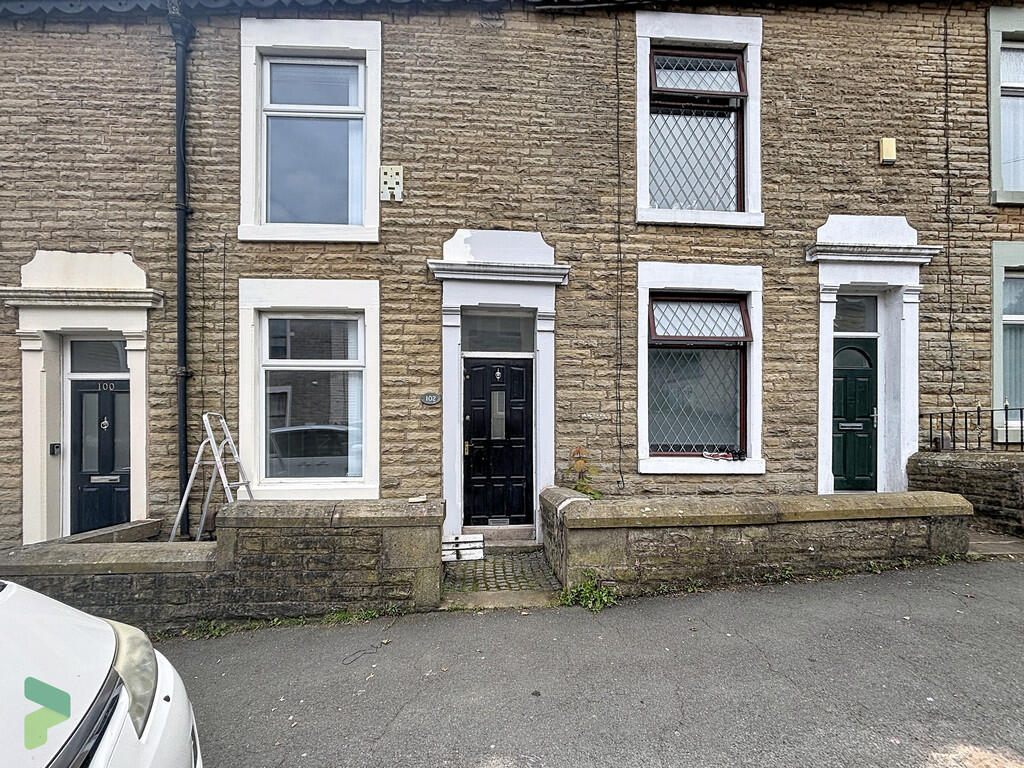 3 bed Mid Terraced House for rent in Darwen. From Proctors Estate Agency - Darwen 3 bed Mid Terraced House for rent in Darwen. From Proctors Estate Agency - Darwen