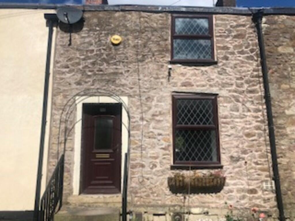 2 bed Cottage for rent in Blackburn. From Proctors Estate Agency - Darwen 2 bed Cottage for rent in Blackburn. From Proctors Estate Agency - Darwen