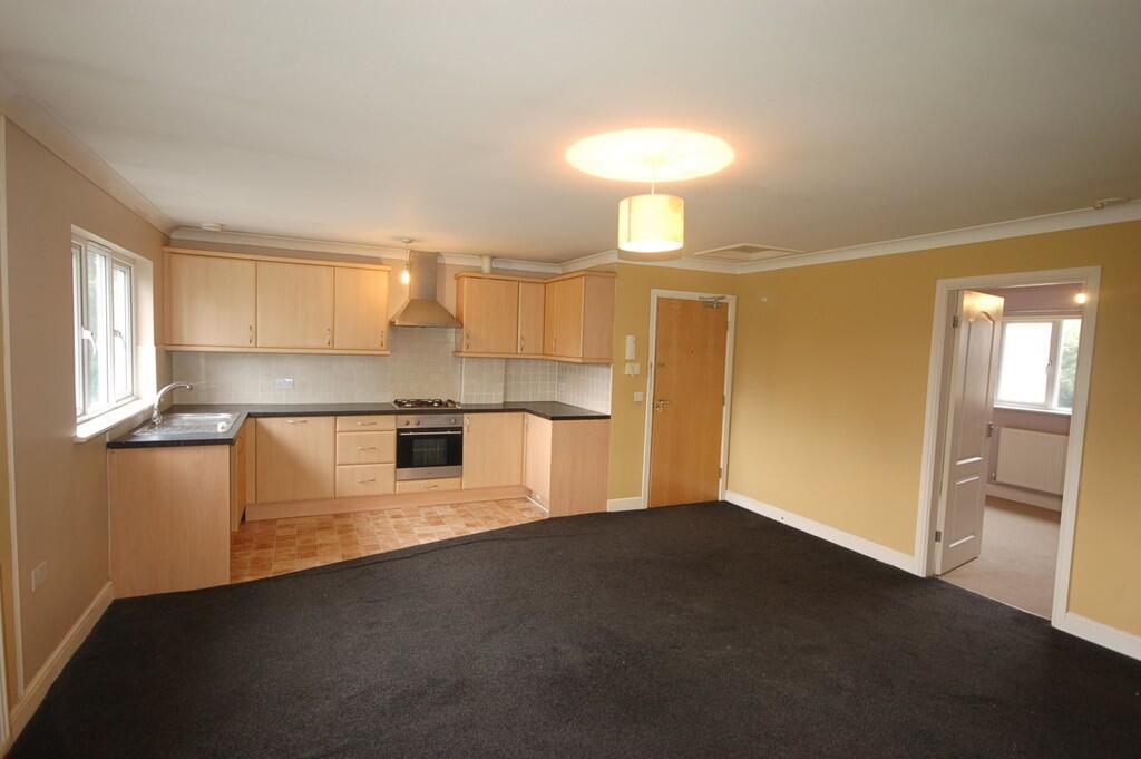 2 bed Apartment for rent in Blackburn. From Proctors Estate Agency - Darwen