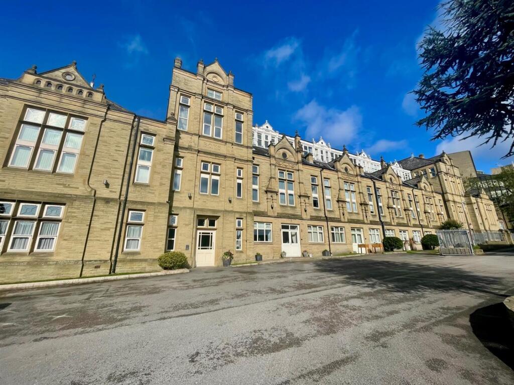 2 bed 1st Floor Flat for rent in Halifax. From Property @ Kemp and Co - Halifax