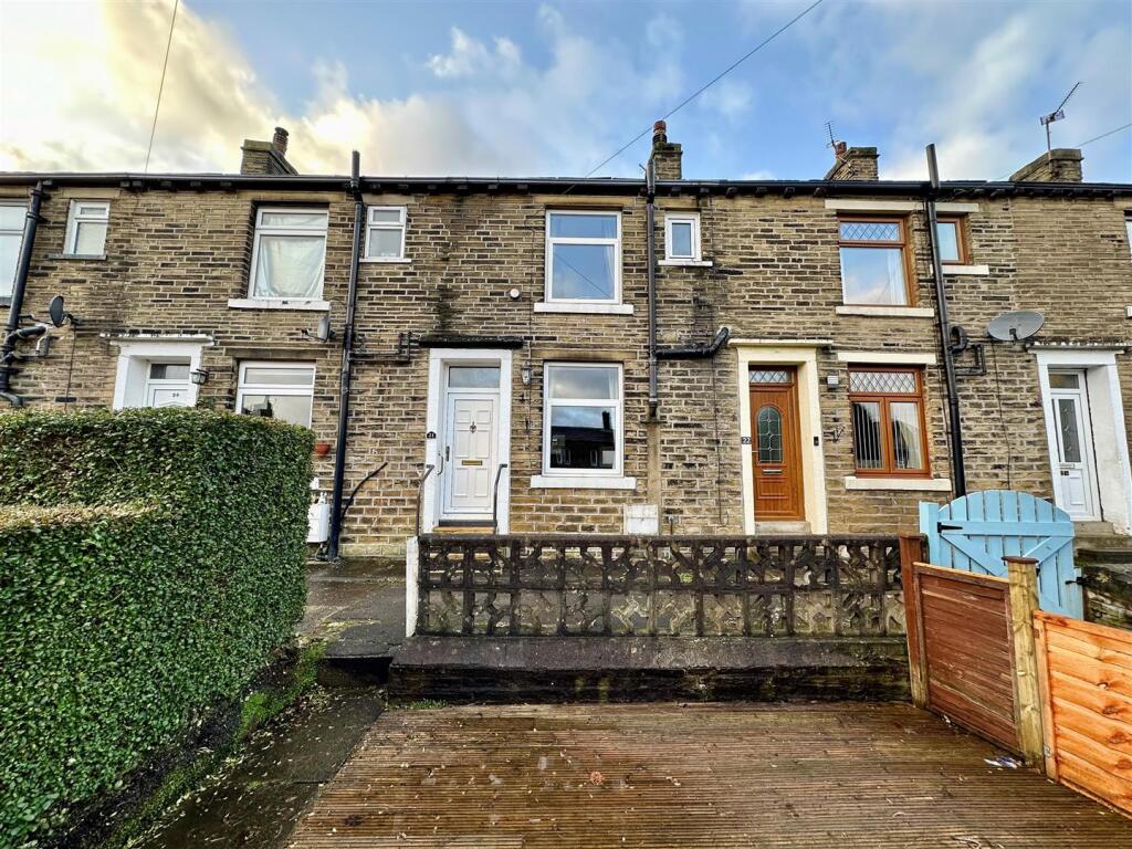 2 bed Cottage for rent in Halifax. From Property @ Kemp and Co - Halifax 2 bed Cottage for rent in Halifax. From Property @ Kemp and Co - Halifax