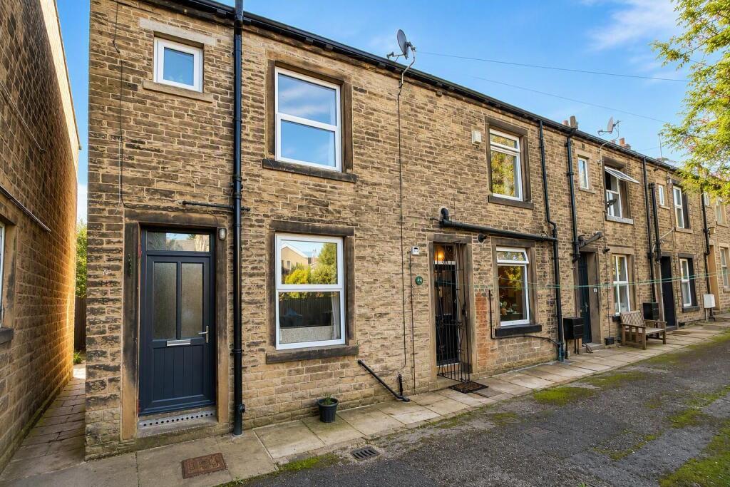 1 bed Cottage for rent in Halifax. From Property @ Kemp and Co - Halifax 1 bed Cottage for rent in Halifax. From Property @ Kemp and Co - Halifax