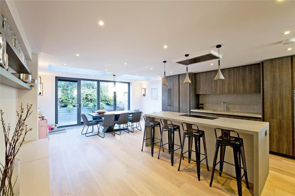 5 bed Not Specified for rent in Hampstead. From Property Divas Ltd - London