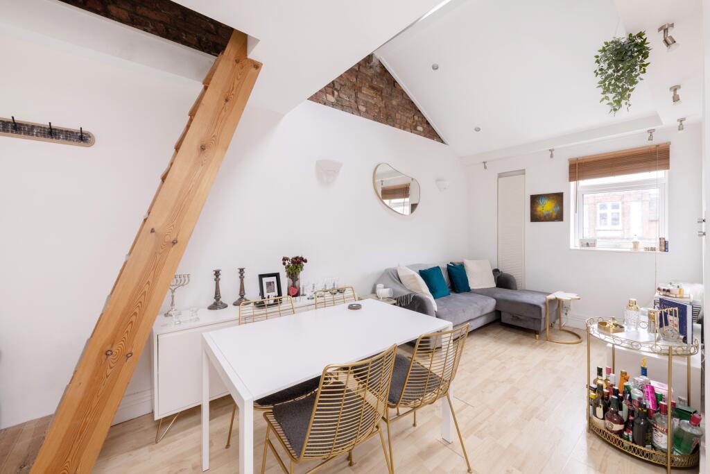 1 bed Apartment for rent in London. From Property Divas Ltd - London
