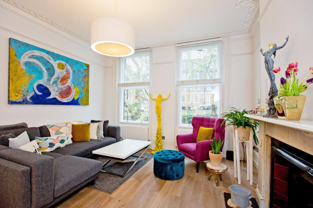 3 bed Apartment for rent in London. From Property Divas Ltd - London