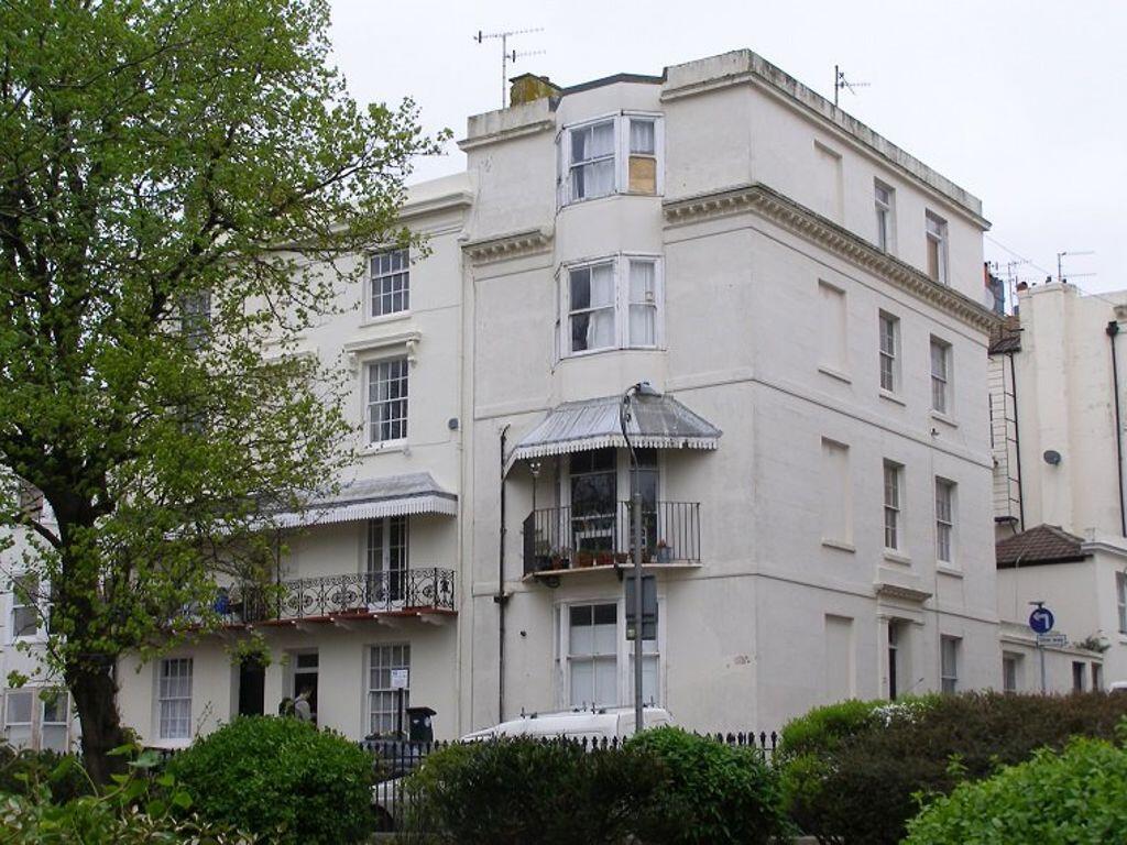 4 bed Studio for rent in Brighton and Hove. From Property Plus Lettings - Hove
