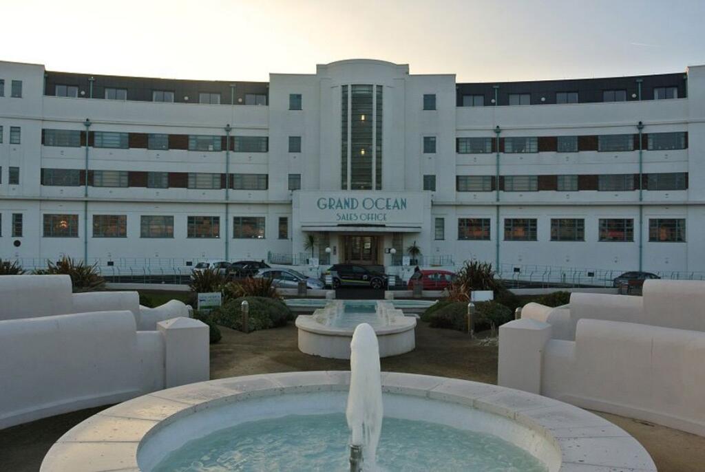 1 bed 1st Floor Flat for rent in Rottingdean. From Property Plus Lettings - Hove