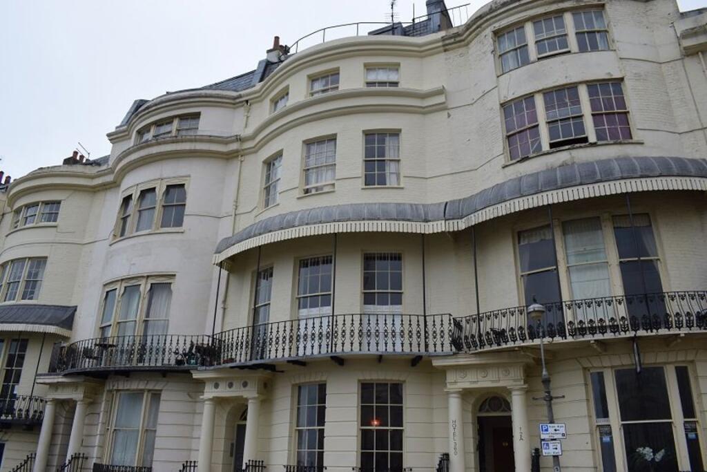 4 bed Studio for rent in Brighton and Hove. From Property Plus Lettings - Hove