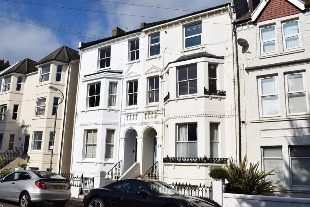 1 bed 1st Floor Flat for rent in Brighton and Hove. From Property Plus Lettings - Hove