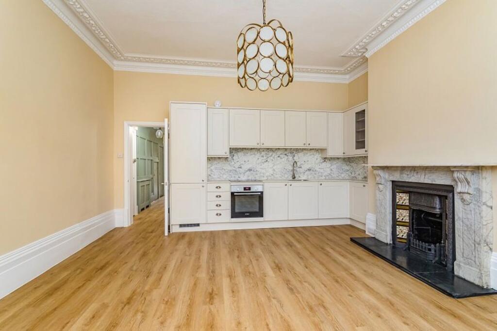 2 bed 1st Floor Flat for rent in Brighton and Hove. From Property Plus Lettings - Hove 2 bed 1st Floor Flat for rent in Brighton and Hove. From Property Plus Lettings - Hove