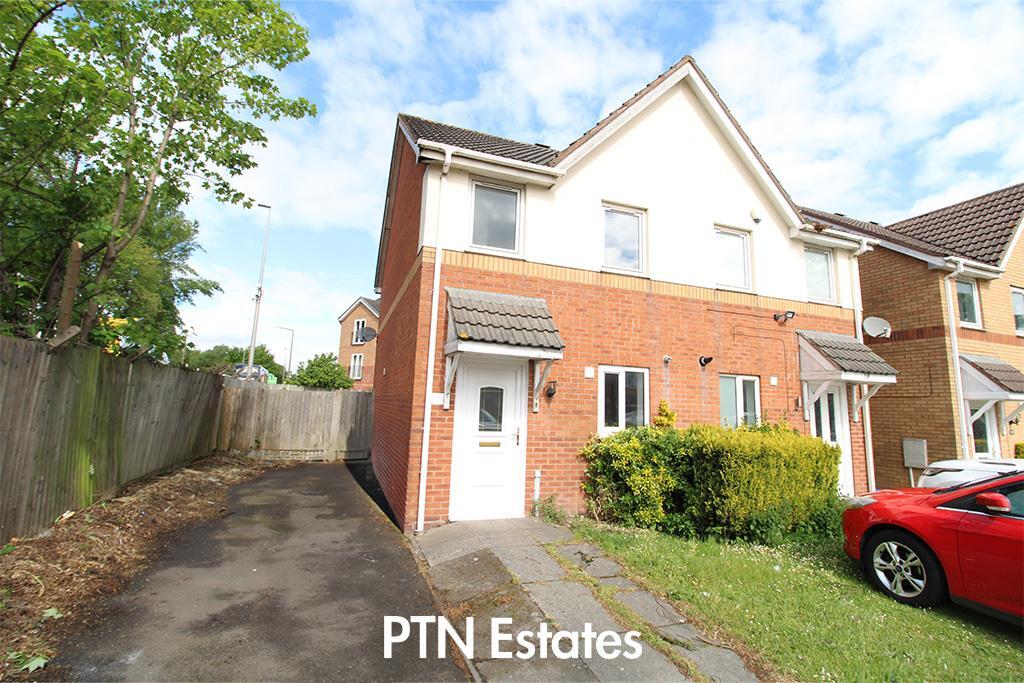 2 bed Town House for rent in Oldbury. From PTN Estates - Brierley Hill