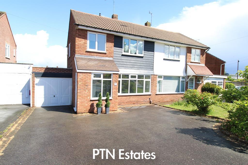 3 bed Detached for rent in Kingswinford. From PTN Estates - Brierley Hill