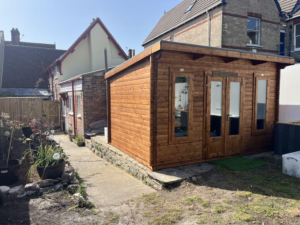 2 bed 1st Floor Flat for rent in Wareham. From Purbeck Property - Wareham