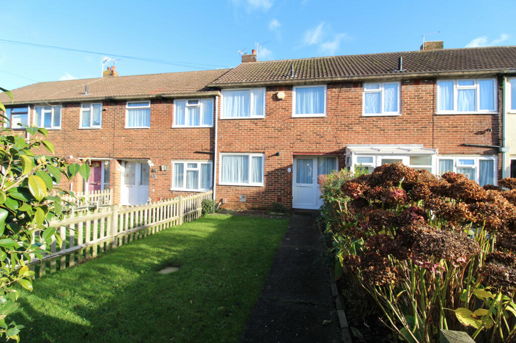 2 bed Mid Terraced House for rent in Blue Bell Hill. From Purpleproperty - Gillingham 2 bed Mid Terraced House for rent in Blue Bell Hill. From Purpleproperty - Gillingham