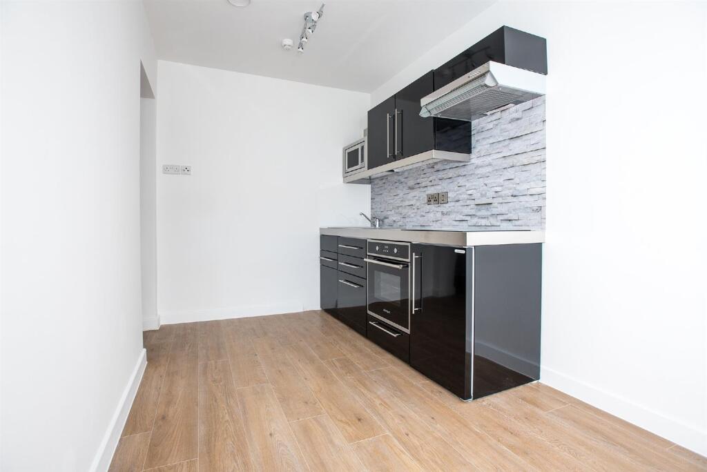 1 bed Apartment for rent in Southampton. From Questmap Ltd - Southampton 1 bed Apartment for rent in Southampton. From Questmap Ltd - Southampton