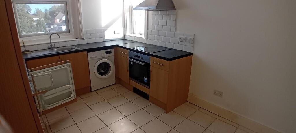 2 bed Apartment for rent in Southampton. From Questmap Ltd - Southampton